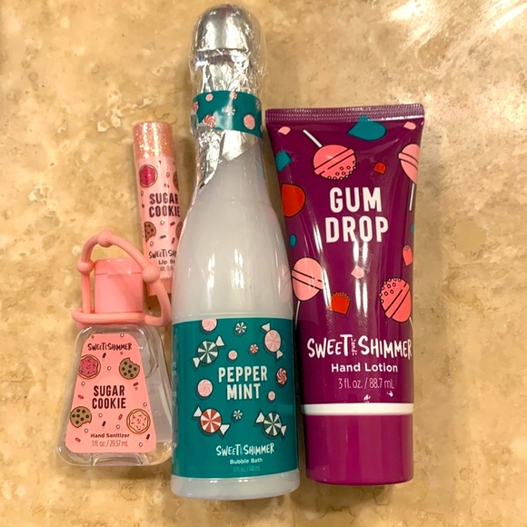 NWT Sweet and shimmer hand lotion hand sanitizer chapstick bubble bath - Picture 1 of 2